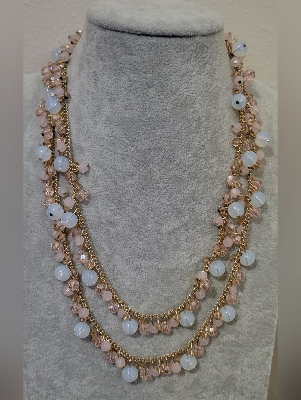 VIVI LOVE Gold-Tone Pastel Multi-Strand Beaded Necklace